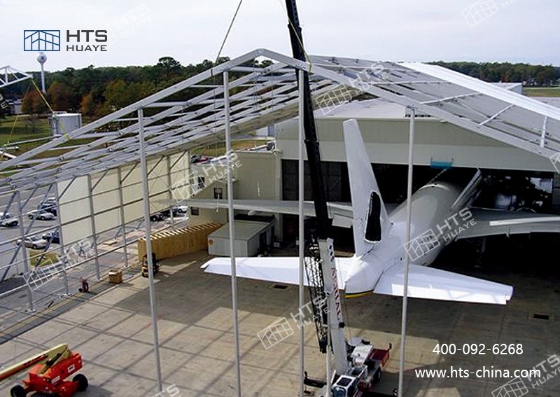 飛機(jī)機(jī)庫(kù)篷房可按需搭建合適規(guī)模的機(jī)庫(kù)，避免空間閑置